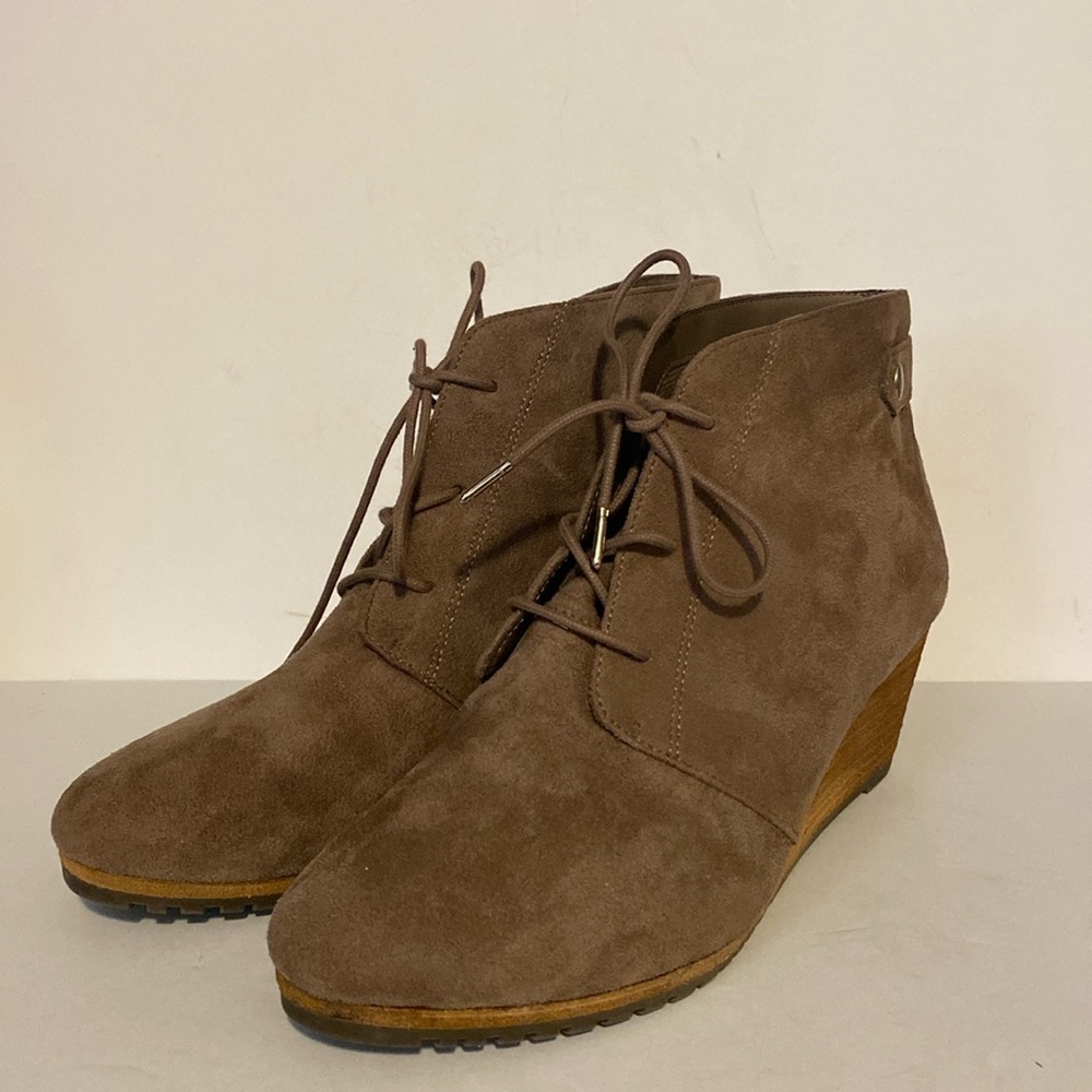 Dr. Scholl's Dynasty Tan Faux Suede Wedge Bootie -